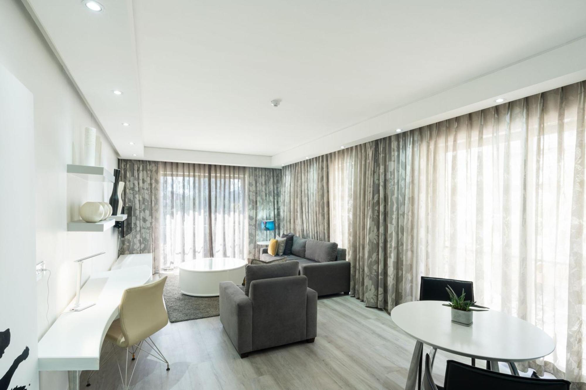 Protea By Marriott North Wharf